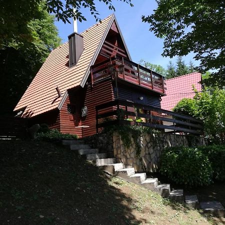 Holiday Home Mreznica Gornji Zvecaj Exterior photo