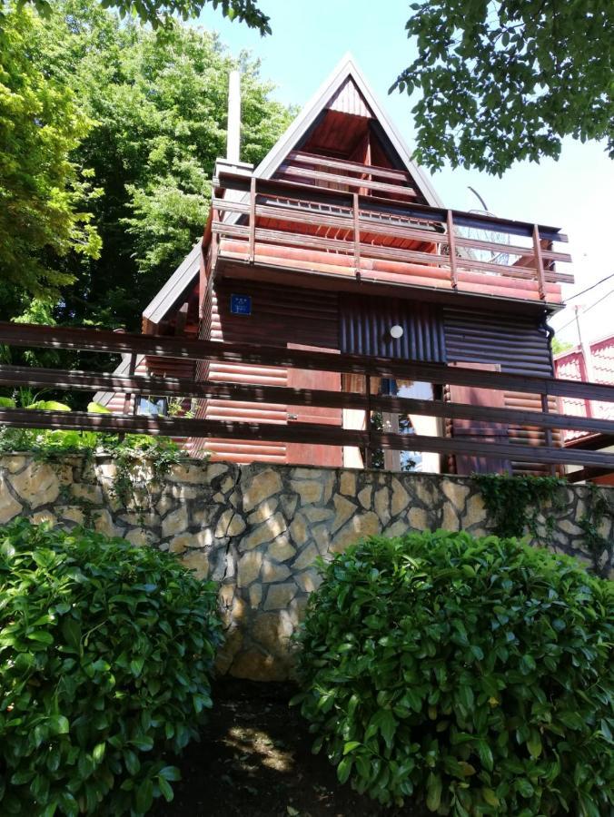 Holiday Home Mreznica Gornji Zvecaj Exterior photo