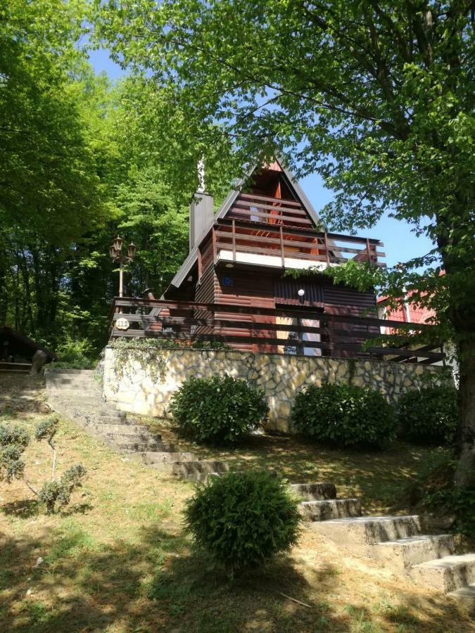 Holiday Home Mreznica Gornji Zvecaj Exterior photo
